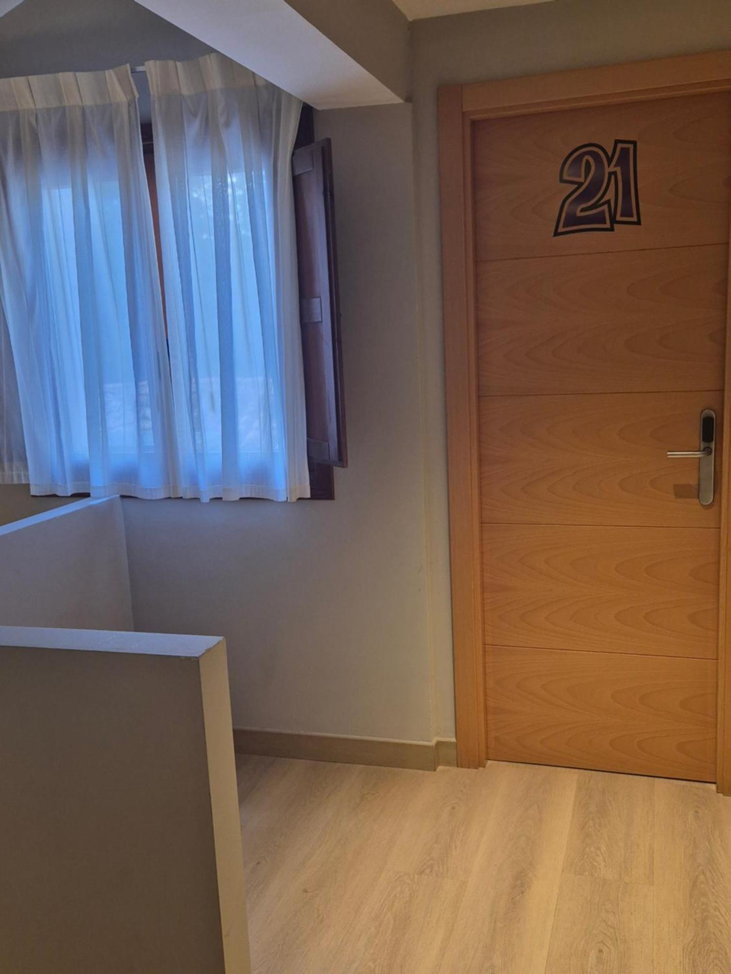 Hostal Bavieca Medinaceli Exteriör bild