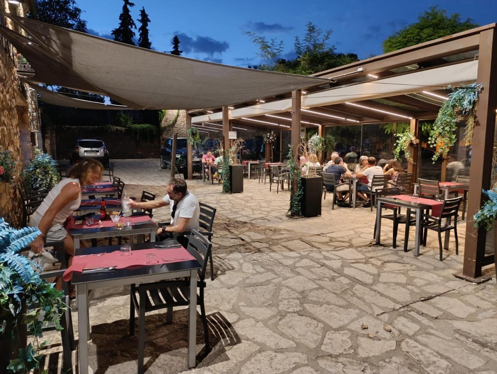 Hostal Bavieca Medinaceli Exteriör bild