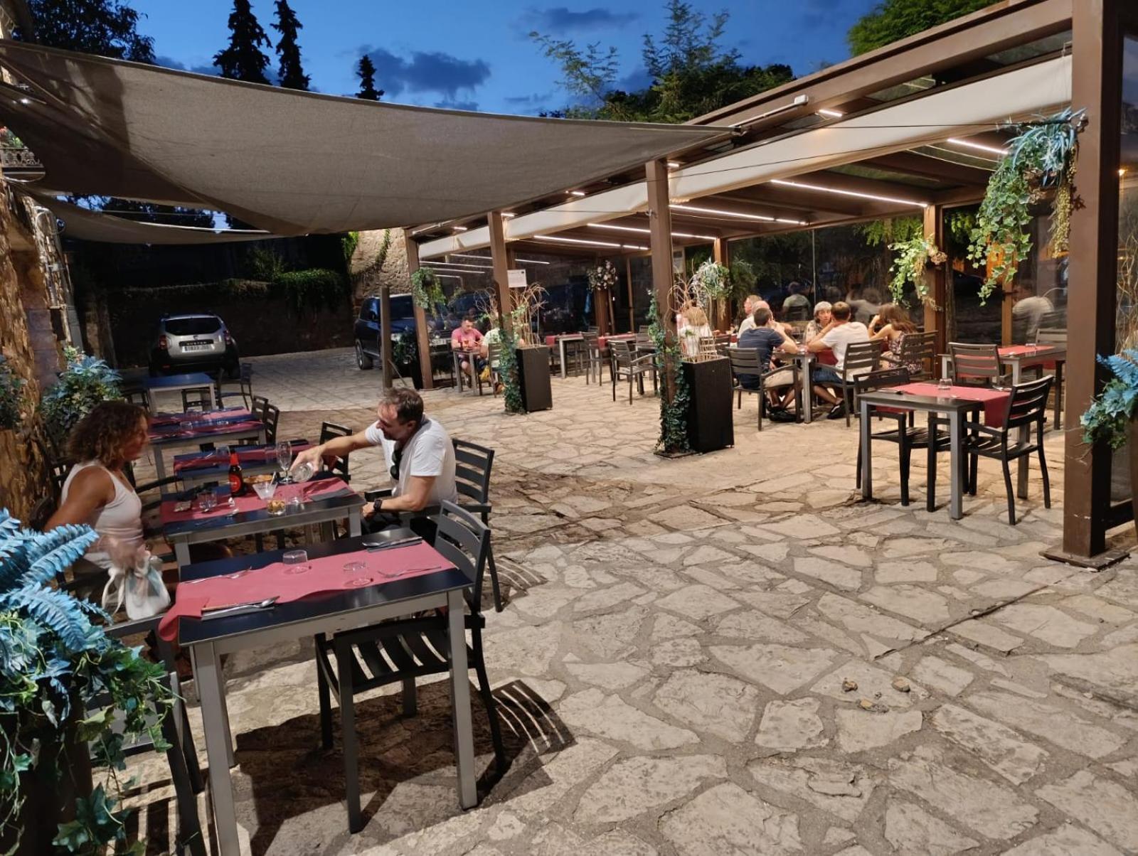 Hostal Bavieca Medinaceli Exteriör bild